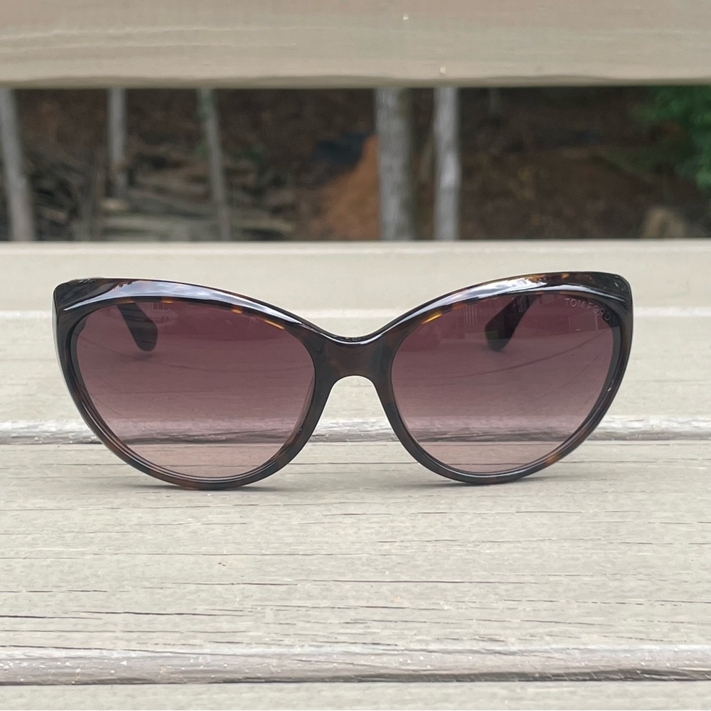 Tom Ford Martina Tortoise Cat Eye Sunglasses - Picture 4 of 16